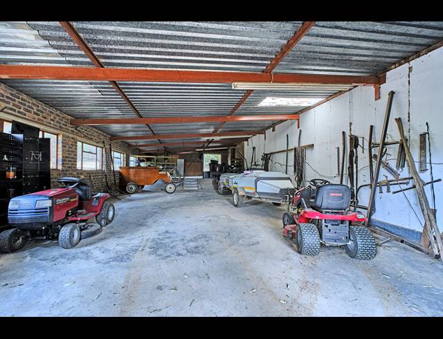 4 BEDROOM EQUESTRIAN PROPERTY FOR SALE IN SUN VALLEY